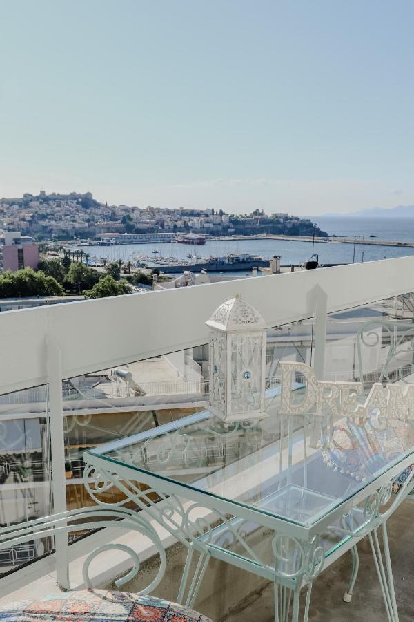 Aura Celestia Apartment Kavala Bagian luar foto