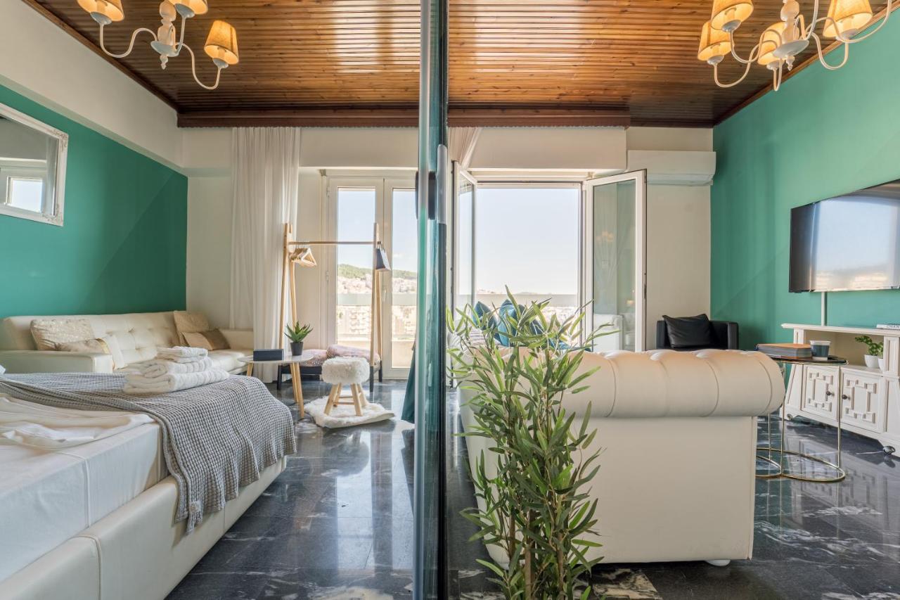 Aura Celestia Apartment Kavala Bagian luar foto