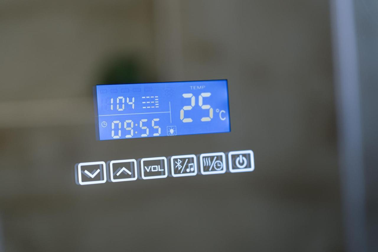 Aura Celestia Apartment Kavala Bagian luar foto